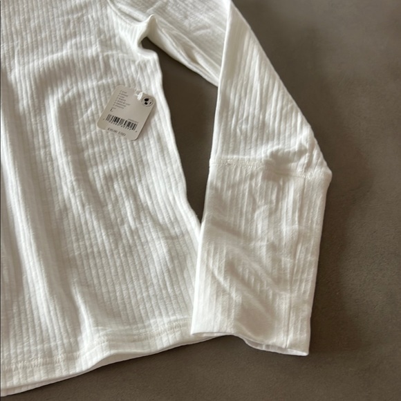 NWT White Long Sleeve Ribbed Top by Intimately by Free People in size L - Picture 6 of 9